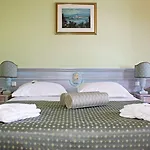 Hotel Marina Frapa 4*