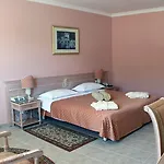 Marina Frapa Hotel