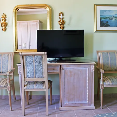 Hotell Marina Frapa 4*