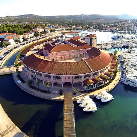 Marina Frapa 4* Rogoznica (Sibenik-Knin)