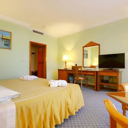 Marina Frapa 4* Rogoznica (Sibenik-Knin)