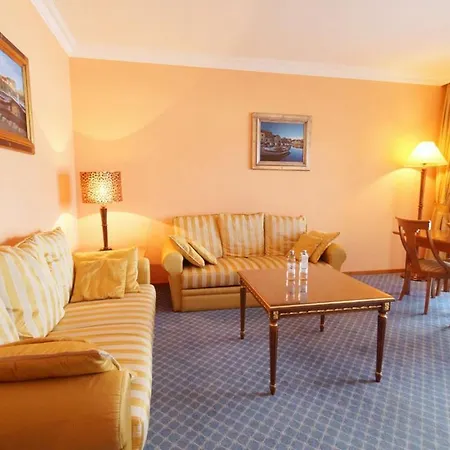 Marina Frapa Hotel 4*