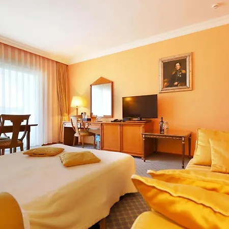 Otel Marina Frapa 4*