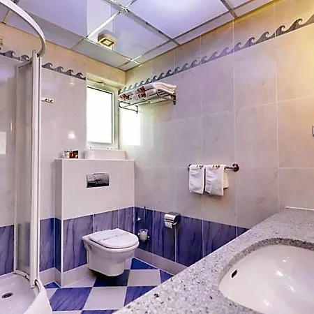 Hotel Marina Frapa 4*