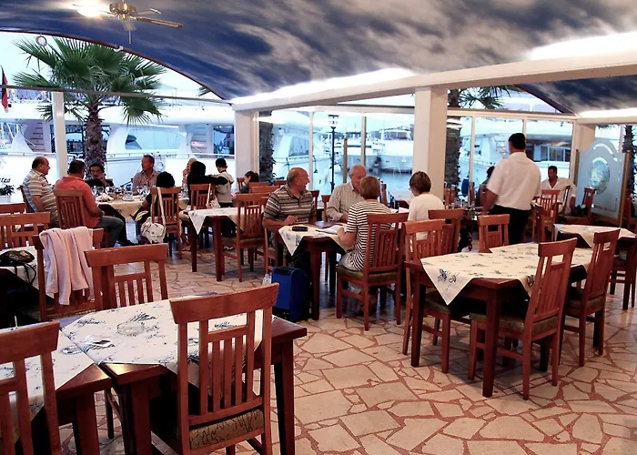 Hotel Marina Frapa Rogoznica (Sibenik-Knin)