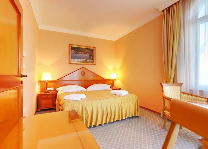 Hotel Marina Frapa 4*